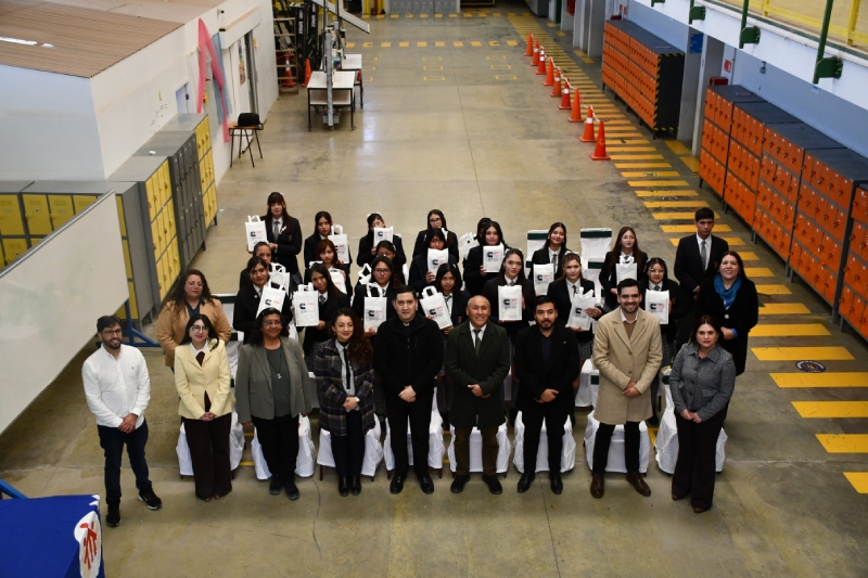 20 alumnas salesianas se preparan para el mundo laboral gracias a Vinculación CIT Educación